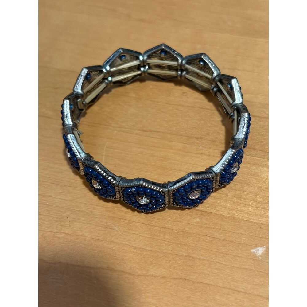 Vintage Silver Tone Hexagon Blue Seed Beads Stretch Bracele EUC - Picture 3 of 4